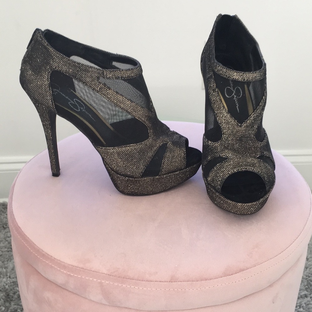 Jessica Simpson silver & black heels